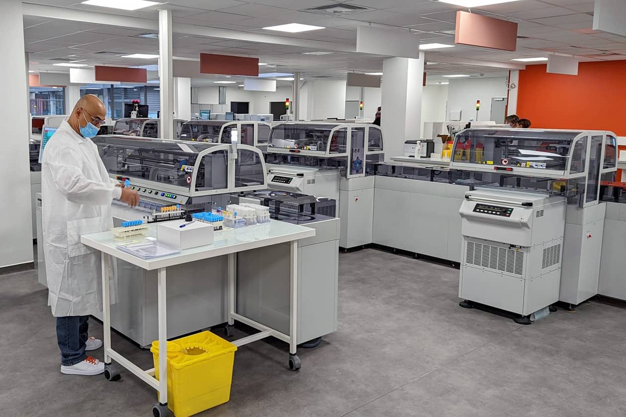 <hr>Sa restructuration récente permet au CRB de l’AP-HM de bénéficier des nouveaux outils d'analyse médicale du Biogénopôle.