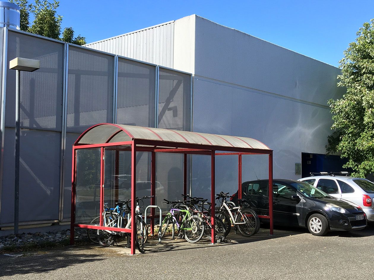 <hr>Vue de l’extérieur du data center d’INRAE.