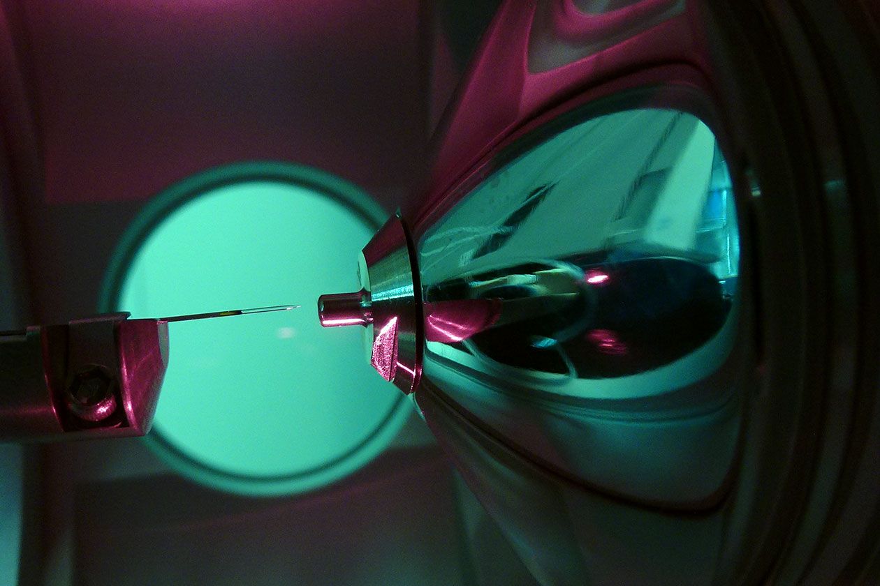 <hr>Source nanoESI Thermo Scientific.
