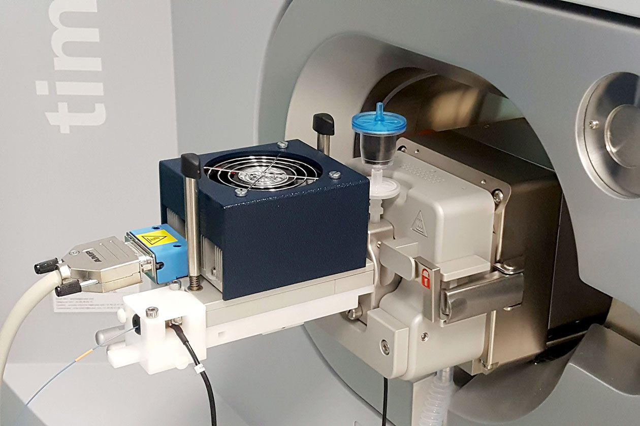 <hr>Source du timsTOF Pro (Bruker).