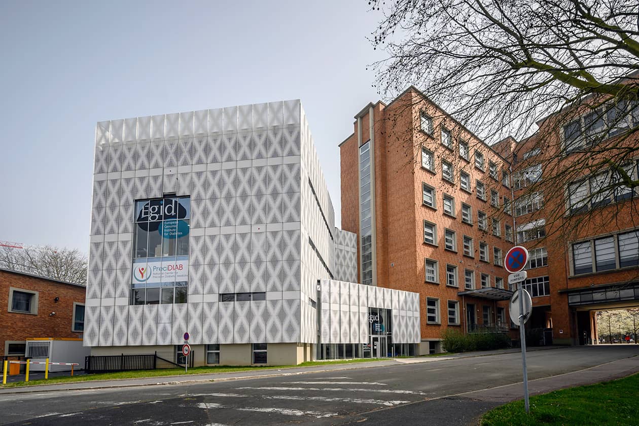 <hr>LIGAN-PM se situe au cœur du campus du CHU de Lille.