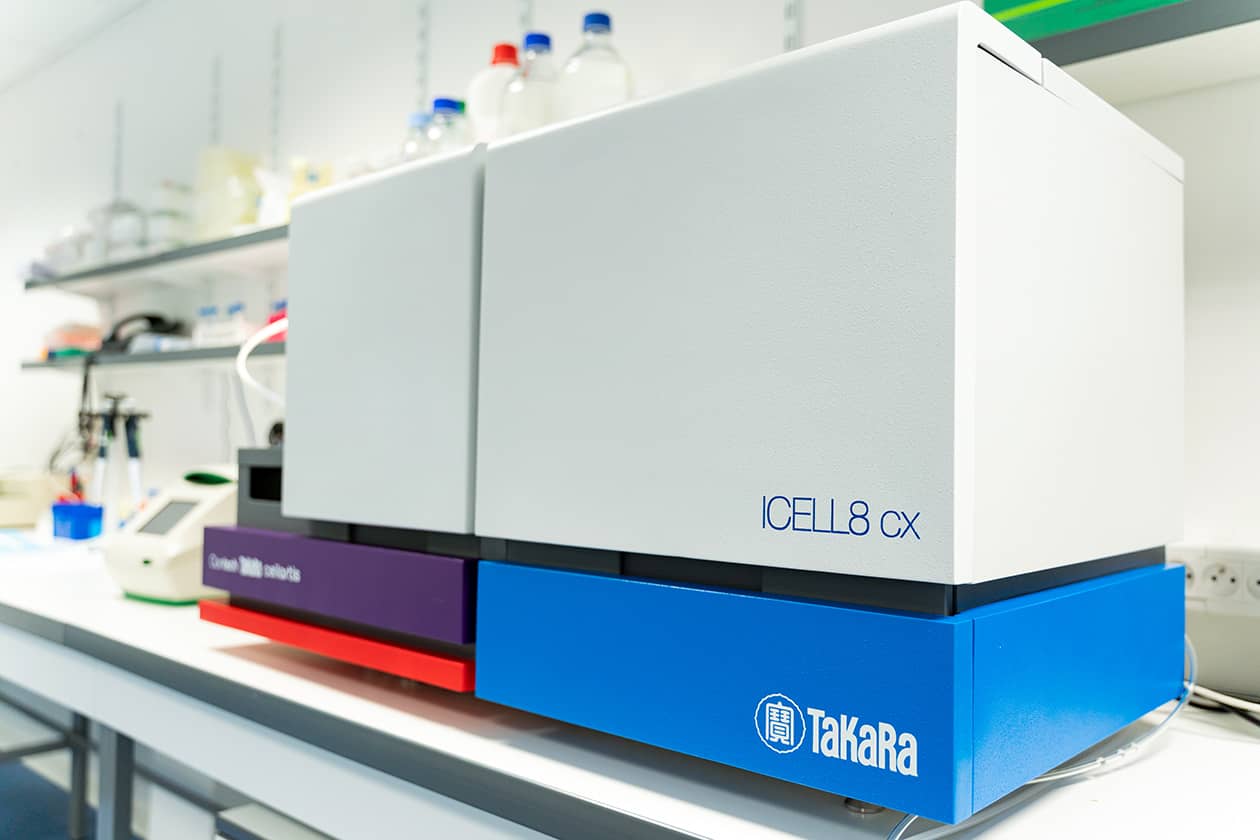 <hr>Système single cell ICELL8 (Takara).