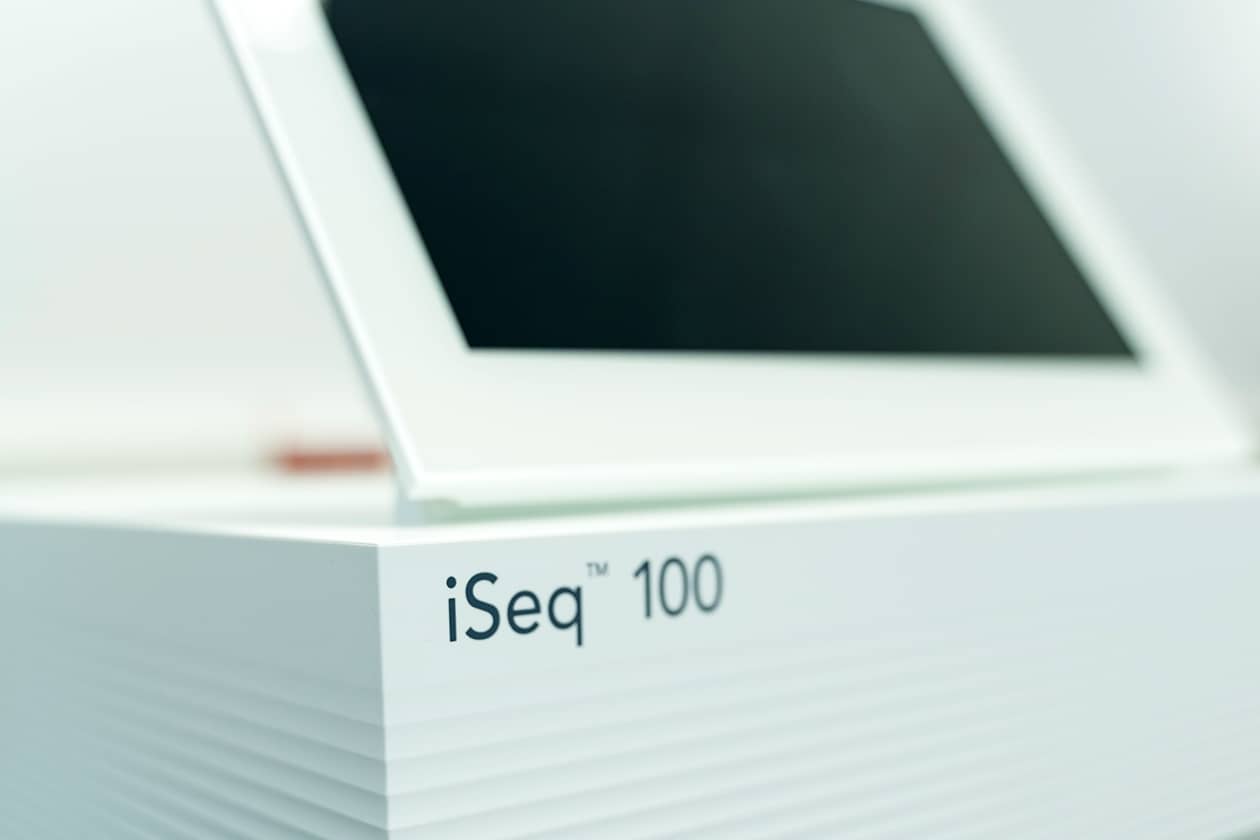 <hr>Séquenceur NGS iSeq (Illumina).