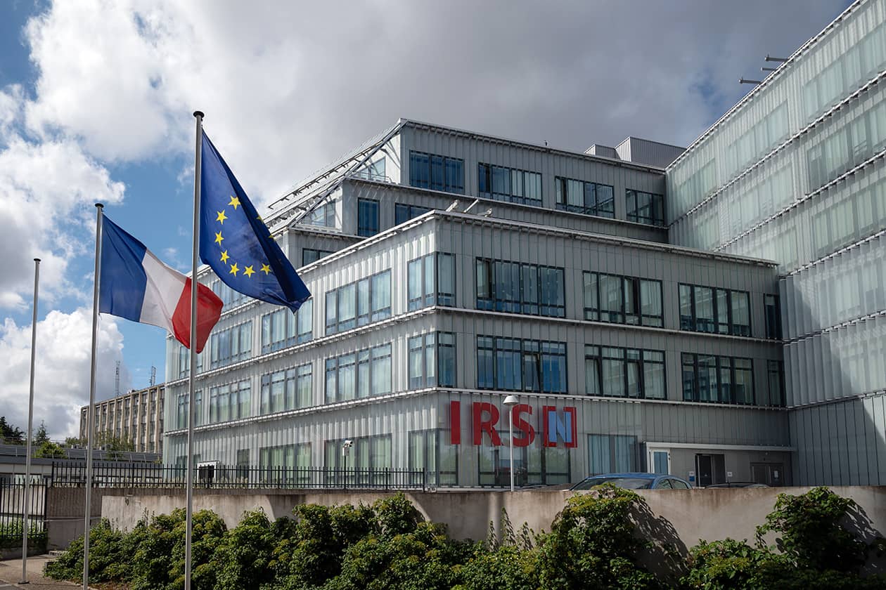 <hr>Bâtiment hébergeant la plateforme PARADIS à l’IRSN. © IRSN, S. Renard.