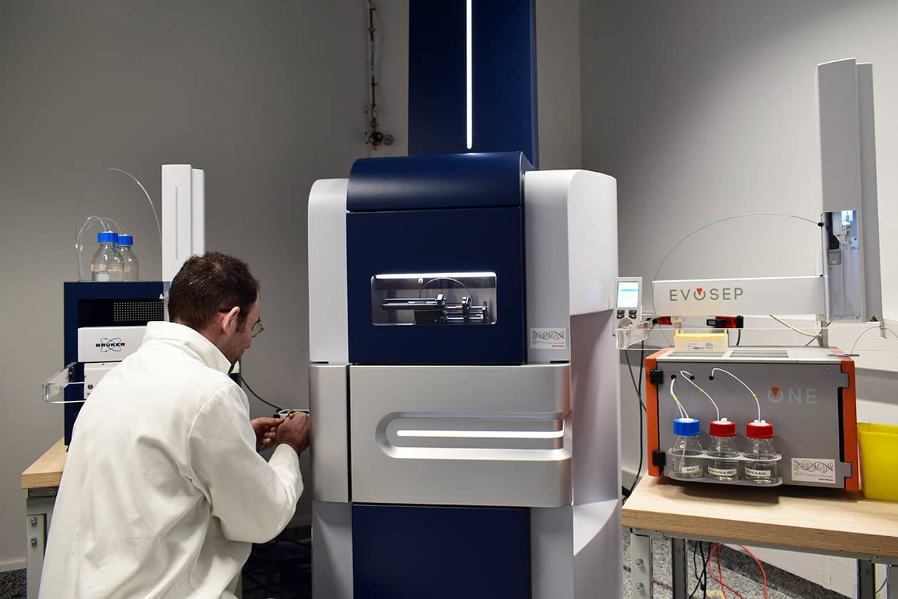 <hr>Calibration du spectromètre timsTOF Pro.