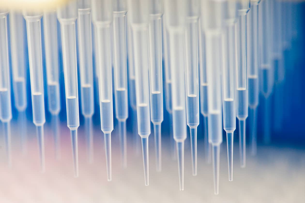 <hr>Tête de pipetage (ARIADNE-Criblage). © Nikko VP.