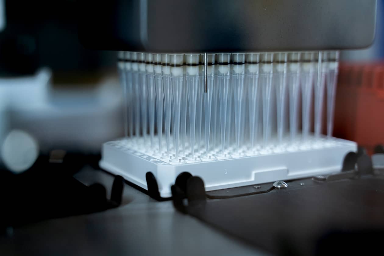 <hr>Tête de pipetage (ARIADNE-Criblage). © Nikko VP.