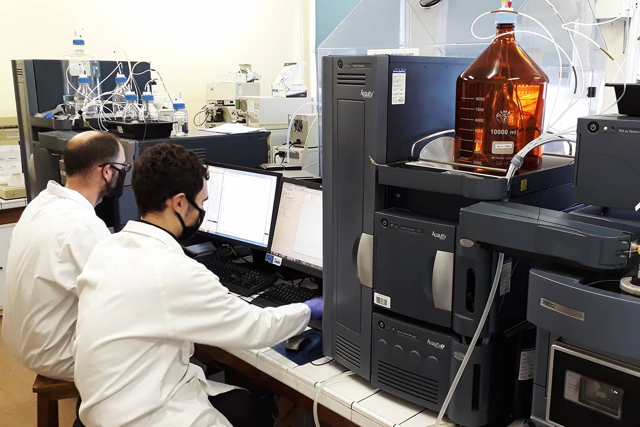<hr>Chaîne UPLC Acquity I-Class couplée à un triple quadripôle Xevo TQD (ARIADNE-ADME).