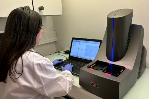 <hr>Résultats d’un dosage, vérification de la courbes étalon et des propriétés de la plaque.