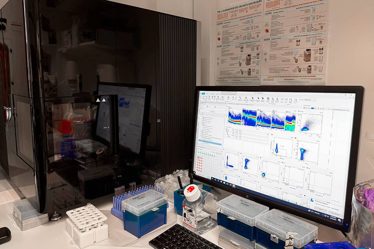 <hr>ID7000 Sony, alliant précision et flexibilité pour des analyses multiparamétriques avancées, avec gestion de l’autofluorescence à l’aide d’une technologie innovante.