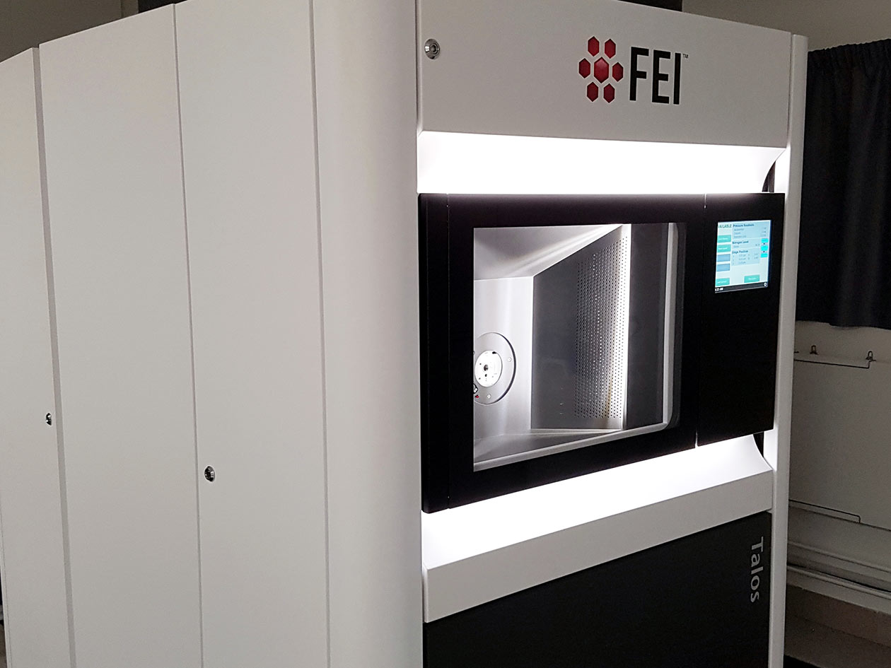 <hr>Microscope électronique en transmission Talos F200S (Thermo Fisher).