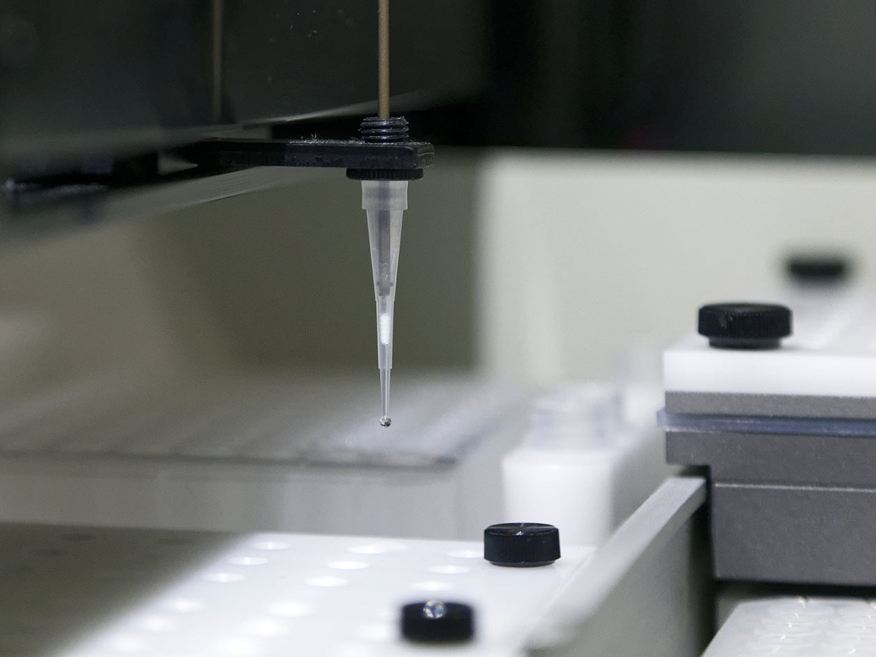 <hr>Dessalage automatique de peptides.