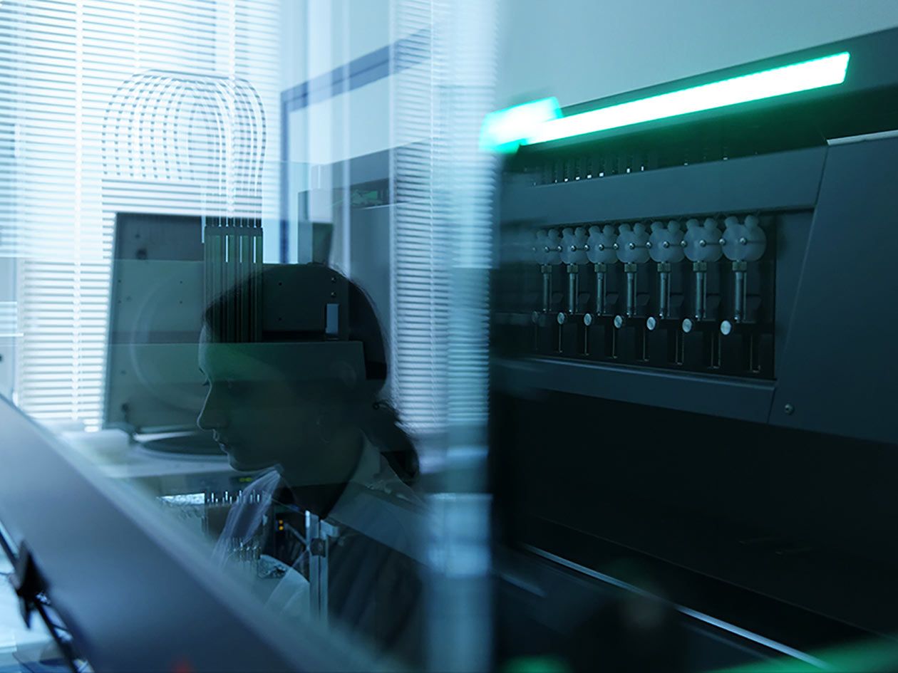<hr>Automate de pipetage pour la réalisation de protocoles de génotypage.